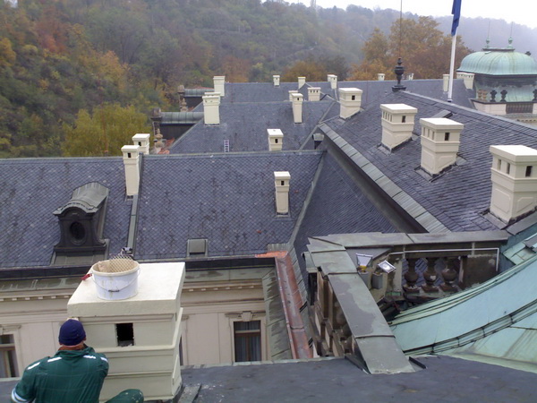 Opravy střech a komínů