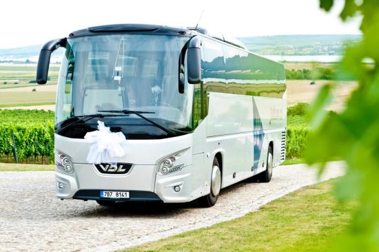 Bezpečná a pohodlná autobusová doprava pro vaši školu v Brně