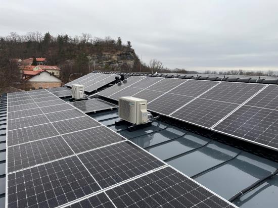 Reenergy s.r.o. - Váš partner pro fotovoltaické systémy na klíč
