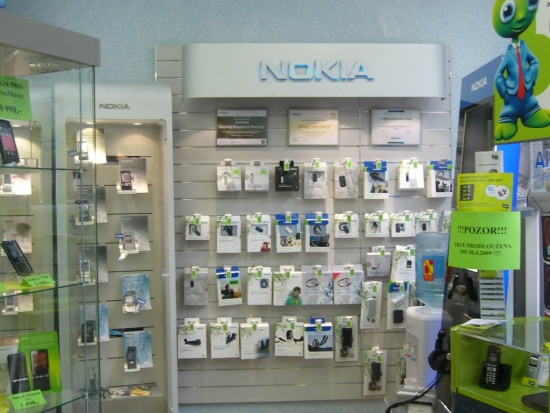 Mobilní telefony, tablety, příslušenství: Nokia, Huawei, LG, Parrot