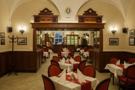 Zámecká restaurace Holešov