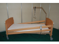 Polohovací zdravotnická lůžka a postele