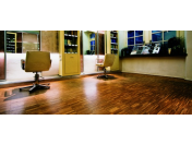 Čištění a renovace podlah ze dřeva, PVC, korku a dalších materiálů