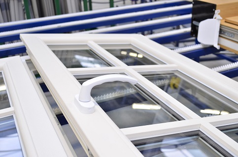Eko-Okna - dodávka a odborná instalace plastových oken